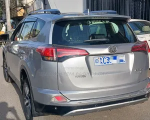 Toyota RAV4 2018 Silver