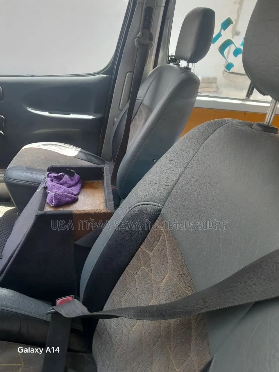 Toyota HiAce 1998 Silver