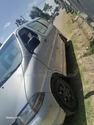 Toyota HiAce 1998 Silver