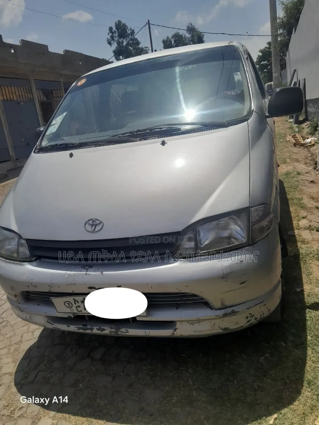 Toyota HiAce 1998 Silver