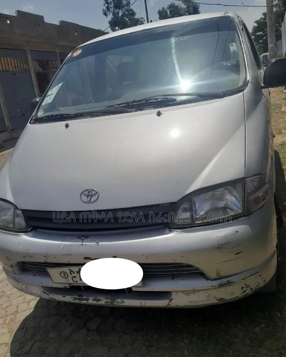 Toyota HiAce 1998 Silver