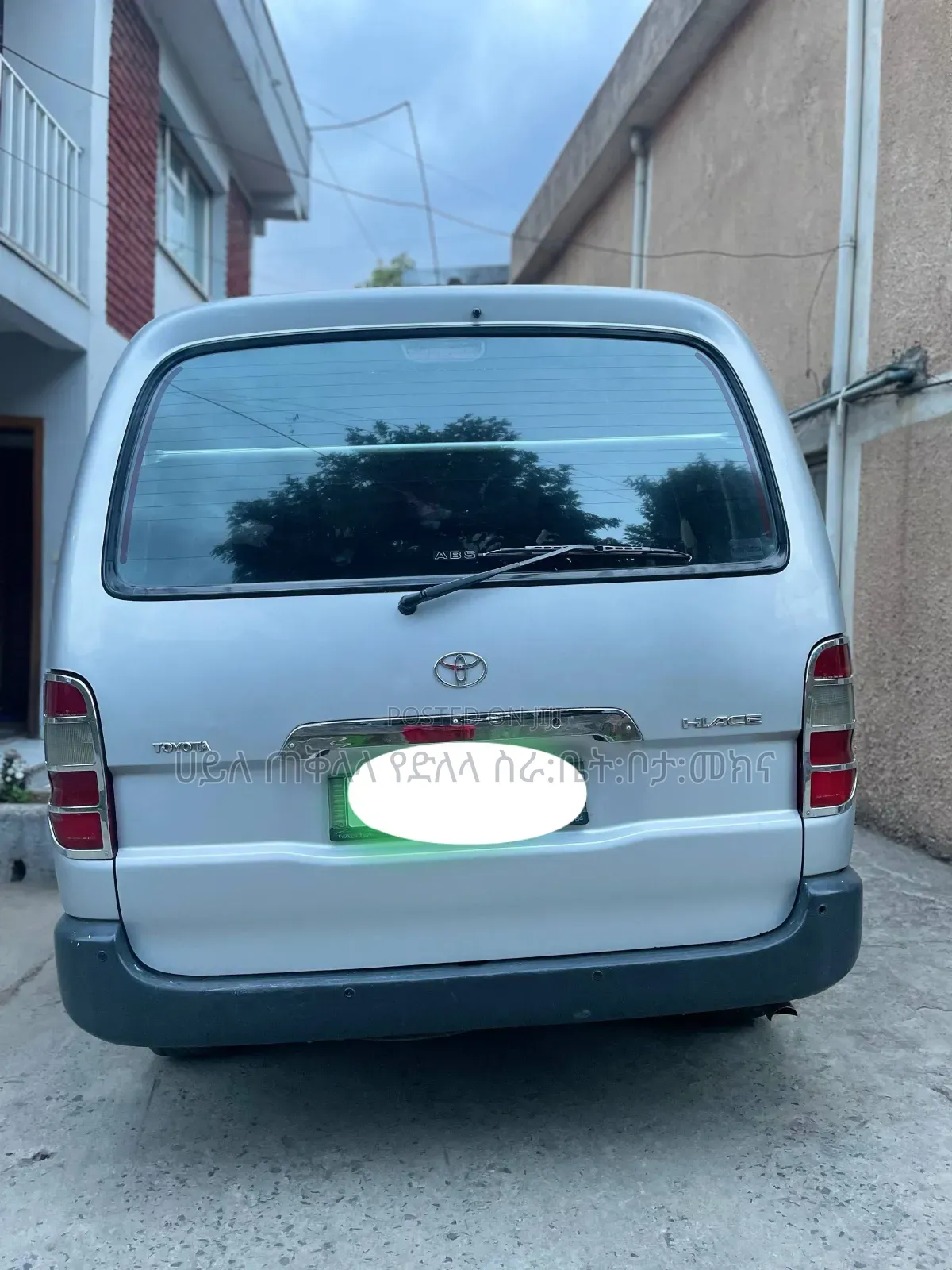 Toyota HiAce 2009 Silver