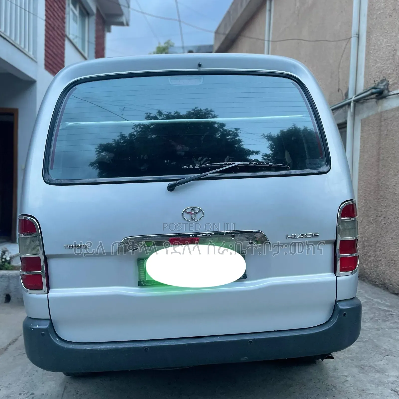 Toyota HiAce 2009 Silver