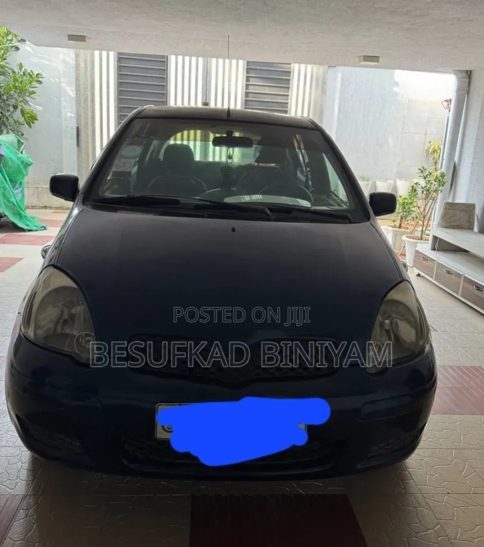 Toyota Vitz 1.0 FWD 3dr 2002 Blue