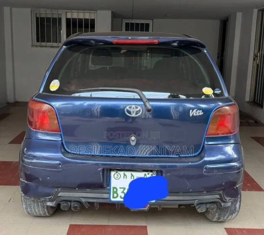 Toyota Vitz 1.0 FWD 3dr 2002 Blue