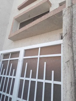 Furnished 6bdrm Townhouse/Terrace in Ayat Area, Yeka for sale