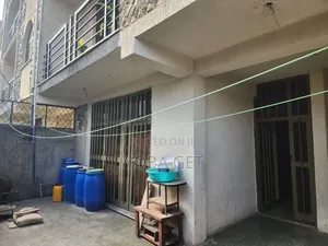 5bdrm House in አስቸካይ የሚሸጥ ቤት, Akaky Kaliti for sale