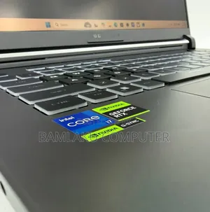 New Laptop Asus ROG Strix G16 G614 16GB Intel Core i7 SSD 1T