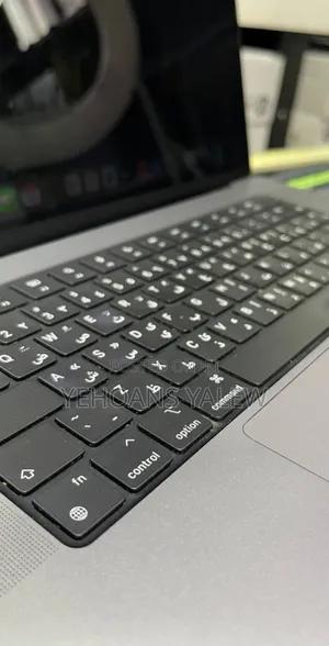 New Laptop Apple MacBook Pro 2020 M1 16GB Apple M1 Pro SSD 512GB