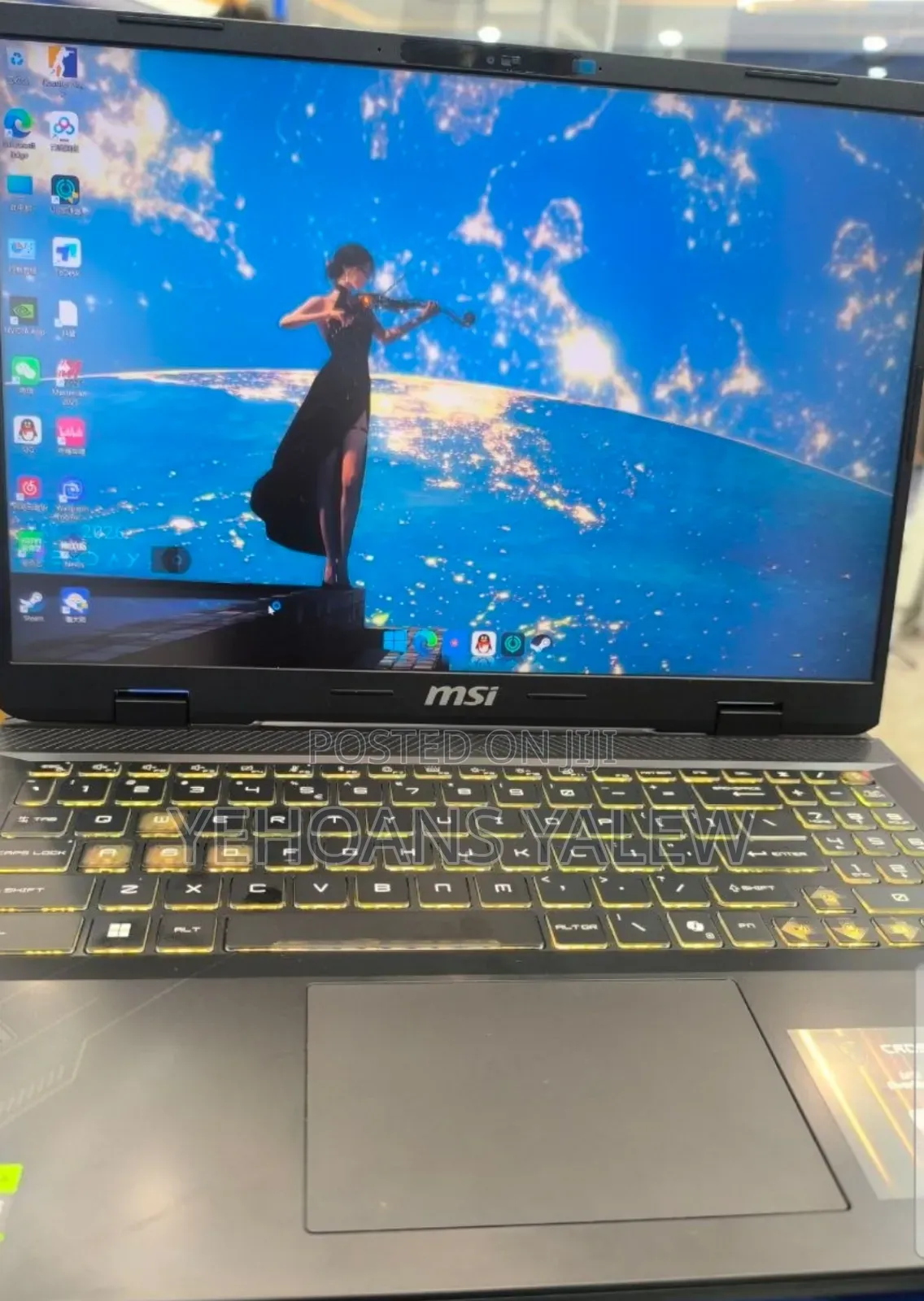 New Laptop MSI Vector 16 HX AI A2XWIG 16GB Intel Core Ultra 9 SSD 1T