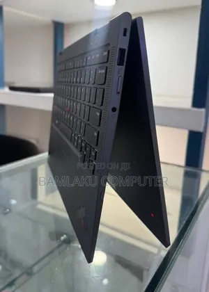 New Laptop Lenovo ThinkPad X1 Yoga 16GB Intel Core i7 SSD 512GB