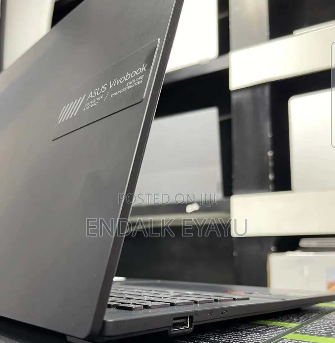 New Laptop Asus VivoBook 15 X505BA 16GB AMD Ryzen 5 SSD 512GB