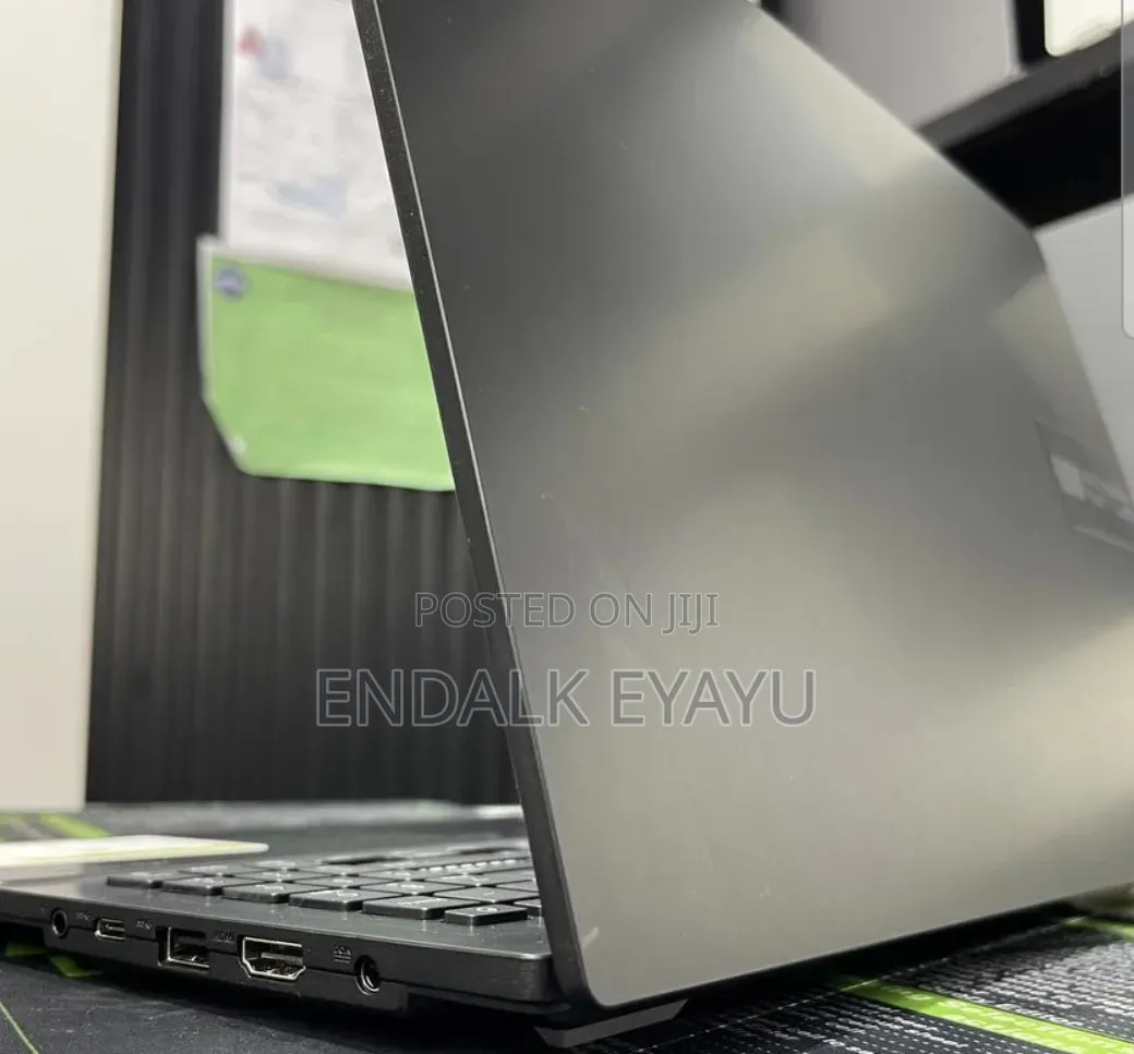 New Laptop Asus VivoBook 15 X505BA 16GB AMD Ryzen 5 SSD 512GB