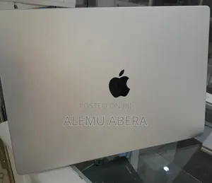 New Laptop Apple MacBook Pro M1 32GB Apple M1 Pro SSD 512GB