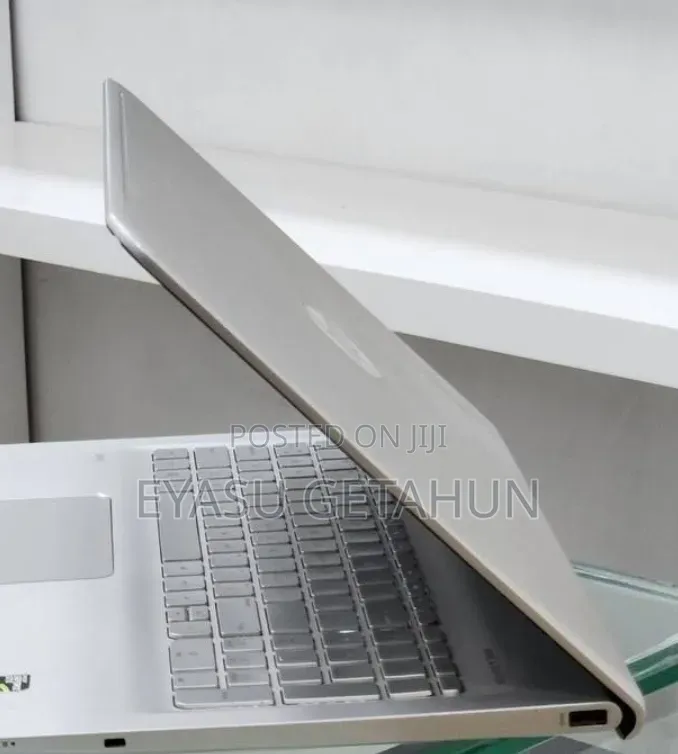 New Laptop HP Envy M6 12GB Intel Core i5 HDD+SSD 1T