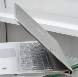New Laptop HP Envy M6 12GB Intel Core i5 HDD+SSD 1T