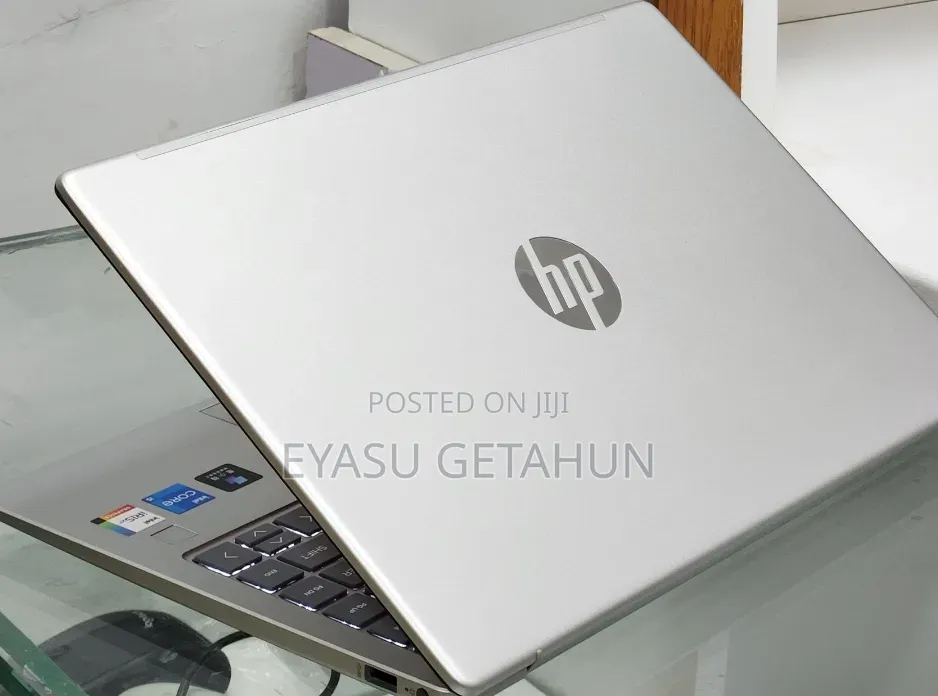 New Laptop HP Envy M6 12GB Intel Core i5 HDD+SSD 1T
