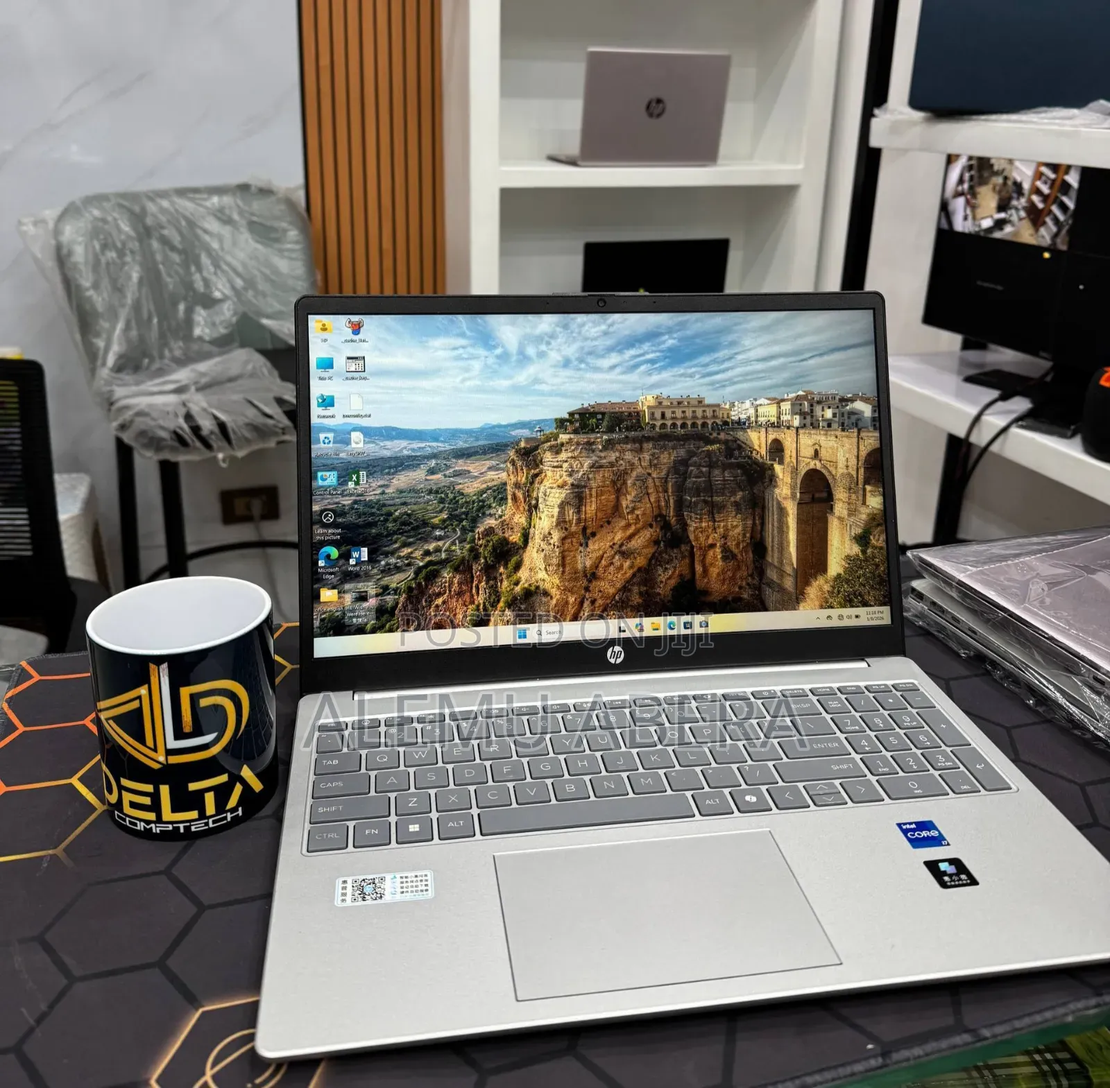 New Laptop HP 16GB Intel Core i7 SSD 1T