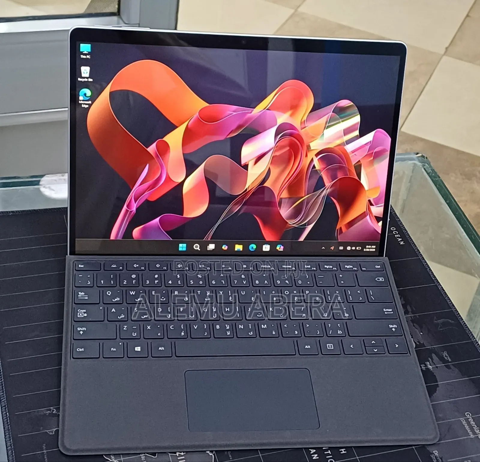 New Laptop Microsoft Surface Pro 9 16GB Intel Core i7 SSD 512GB