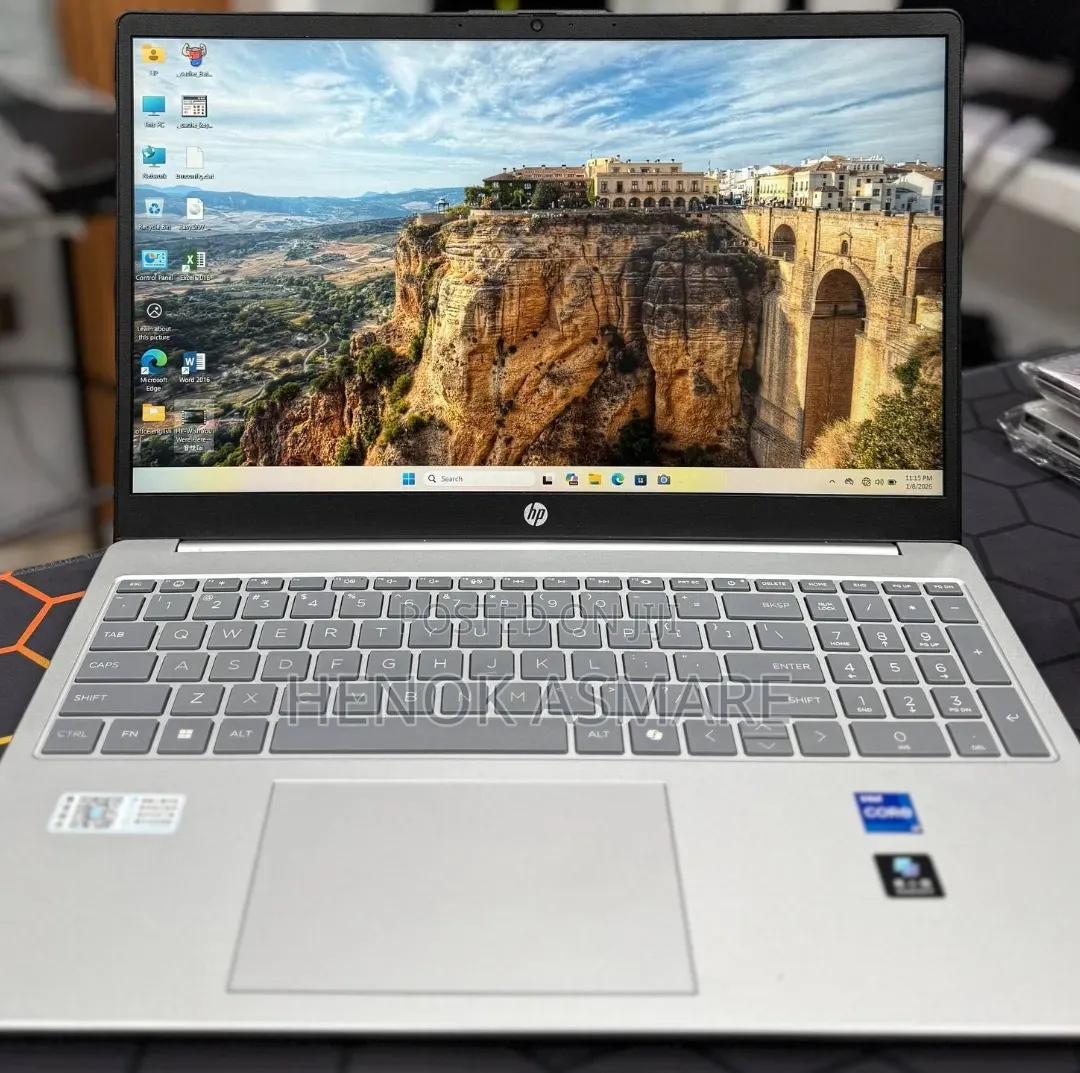 New Laptop HP Stream Notebook 16GB Intel Core i7 SSD 512GB