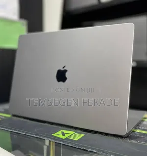 New Laptop Apple MacBook Pro M1 16GB Apple M1 Pro SSD 512GB