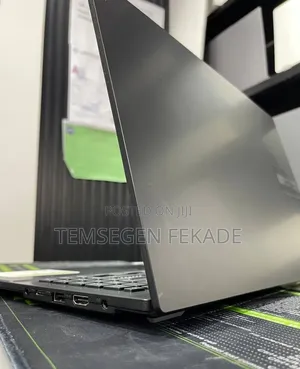 New Laptop Asus VivoBook 15 X505BA 16GB AMD Ryzen 7 SSD 512GB