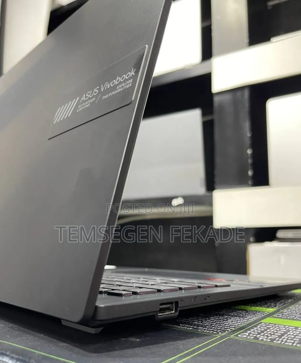 New Laptop Asus VivoBook 15 X505BA 16GB AMD Ryzen 7 SSD 512GB