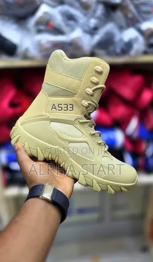 A533 High Master Quality Military and Hiking Shoes for Man's
