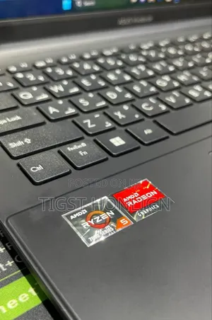 New Laptop Asus VivoBook 15 X505BA 16GB AMD Ryzen 7 SSD 512GB