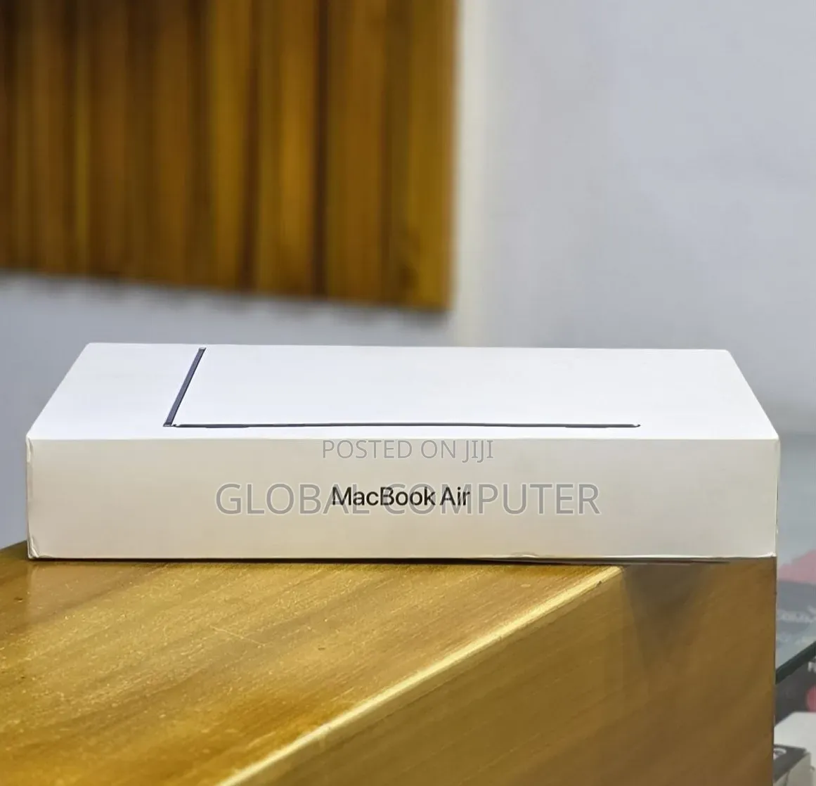 New Laptop Apple MacBook Air 2026 M5 13-inch 16GB Apple M5 SSD 512GB