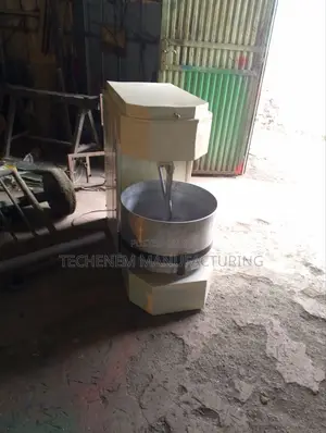 Dough Mixer (ዳቦ ማቡኪያ ማሽን)