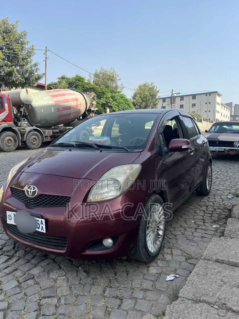 Toyota Yaris 2012 Burgundy