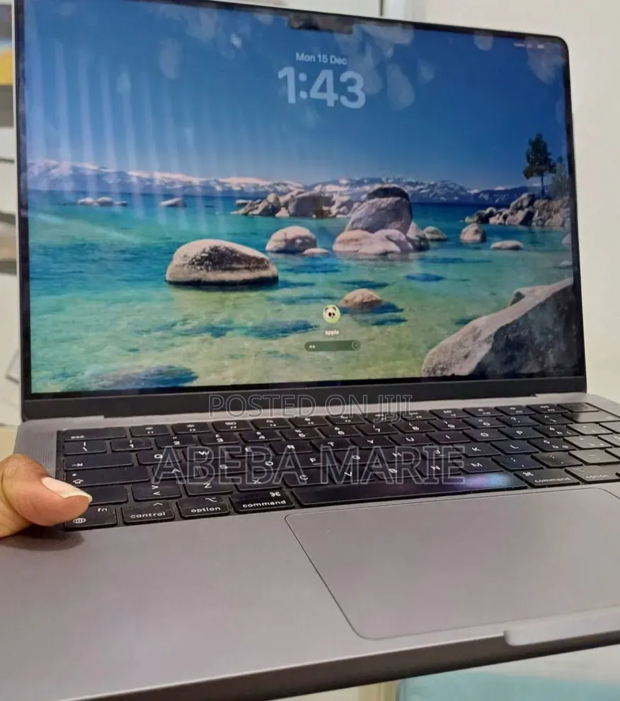 New Laptop Apple MacBook Pro M1 16GB Apple M1 Pro SSD 512GB