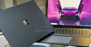 New Laptop Microsoft Surface 16GB Intel Core i7 SSD 512GB