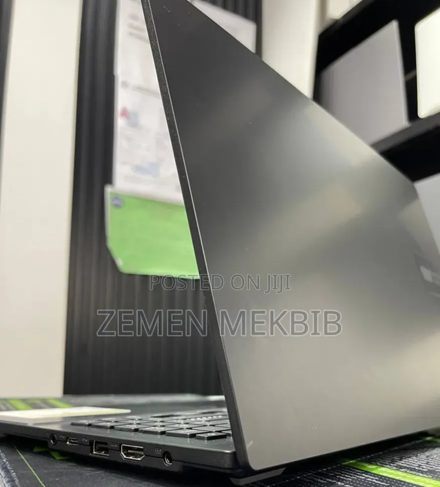 New Laptop Asus VivoBook 15 X505BA 16GB AMD Ryzen 5 SSD 512GB