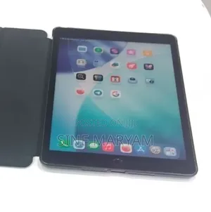 New Apple iPad 10.2 (2019) 64 GB Black