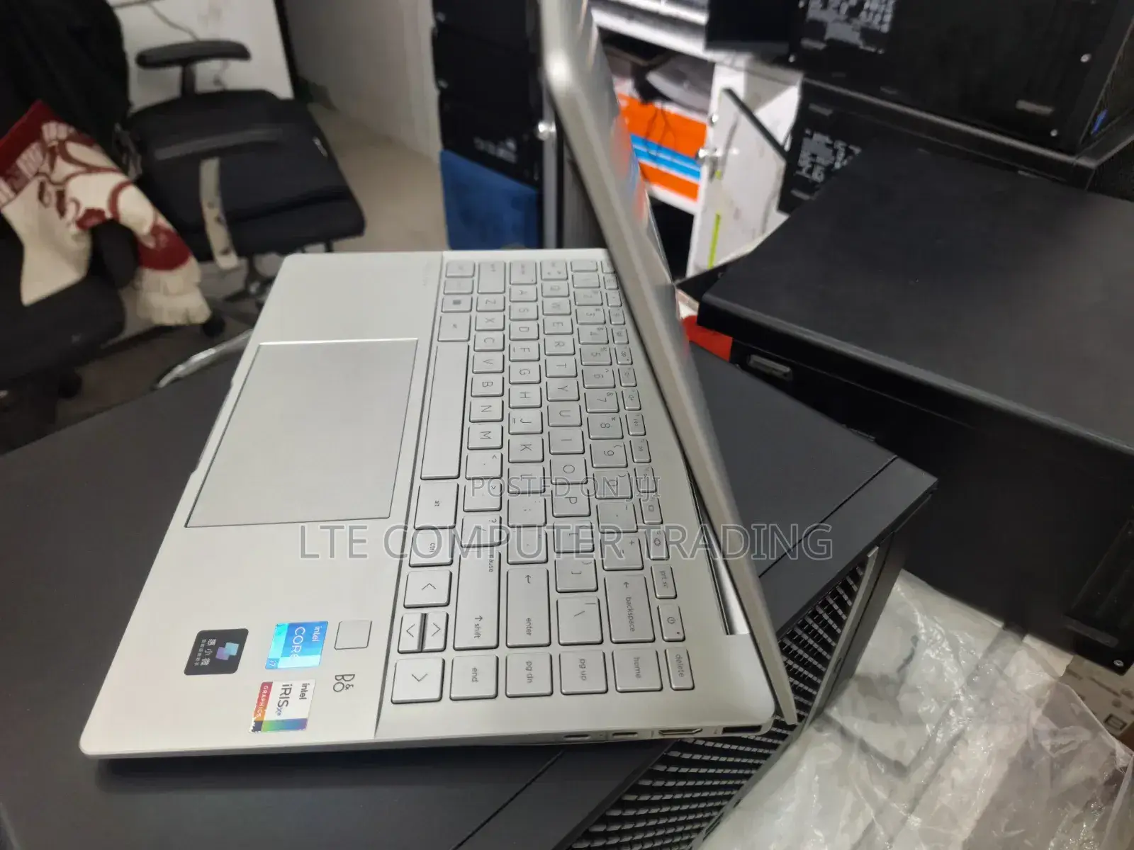 New Laptop HP Pavilion 14 16GB Intel Core i7 SSD 512GB