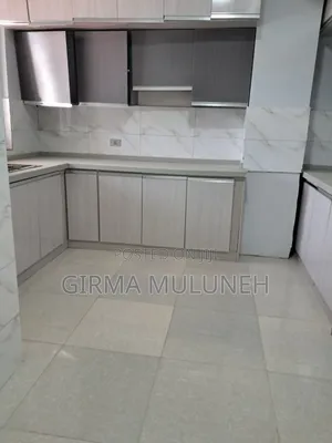 Furnished 4bdrm Apartment in አዲስ ህይወት ሆስፒታል አከባቢ, Bole for sale