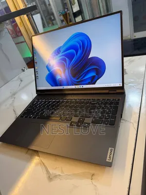 New Laptop Lenovo Legion 5 16GB AMD Ryzen 7 SSD 512GB