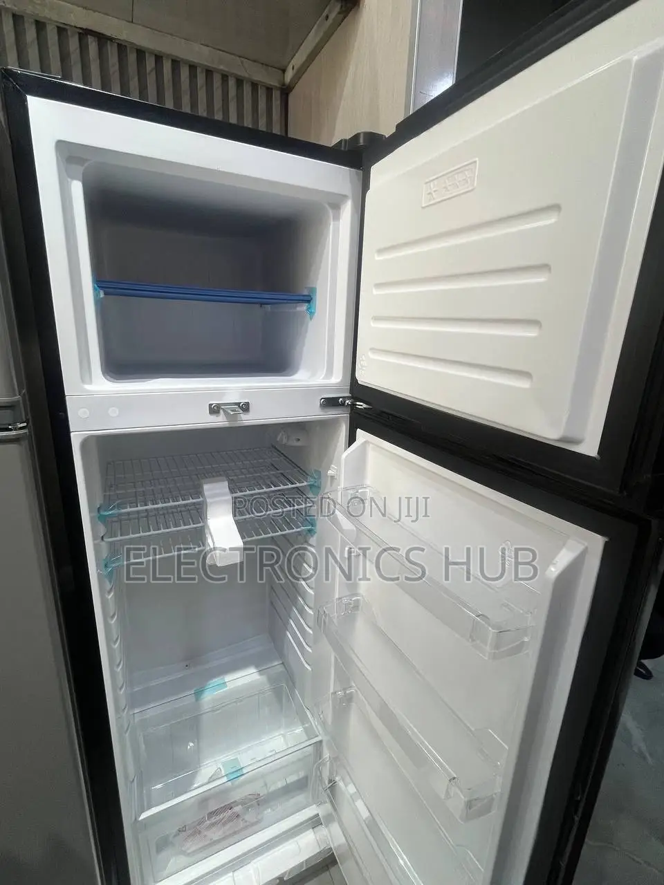 Boss Refrigerator 420