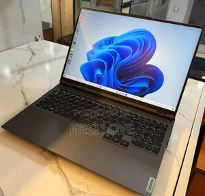 New Laptop Lenovo Legion 5 16GB AMD Ryzen 7 SSD 512GB