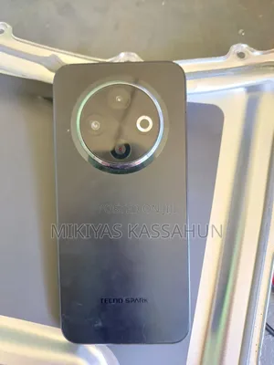 Tecno Spark 30C 128 GB Black