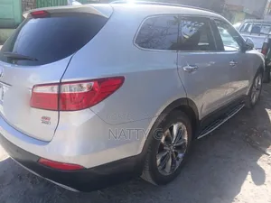 Hyundai Santa Fe 2016 Silver