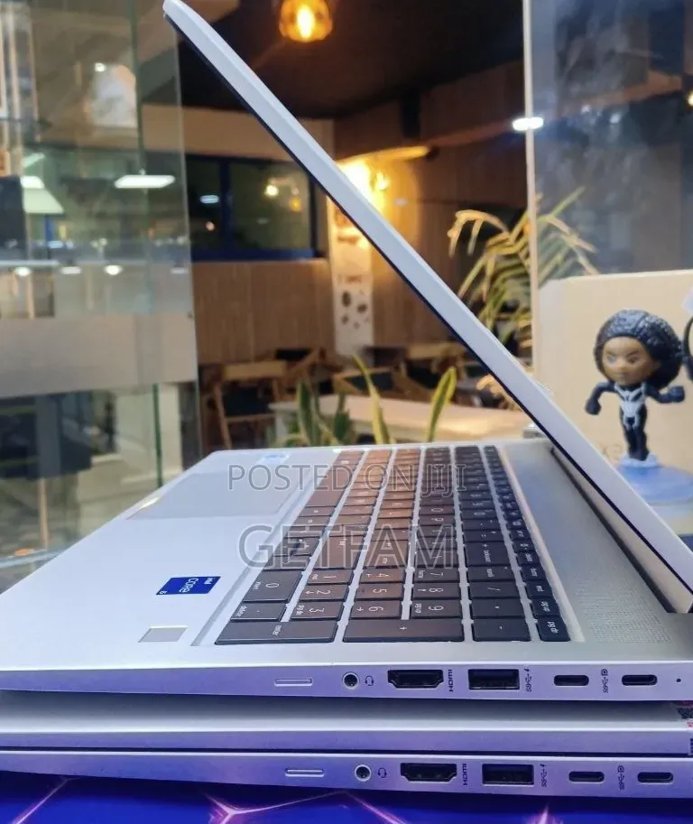 New Laptop HP Stream Notebook 16GB Intel Core i5 SSD 512GB