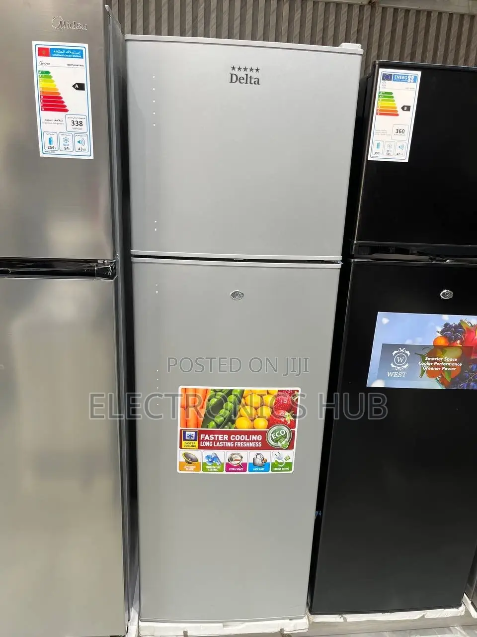Delta 400 Refrigerator