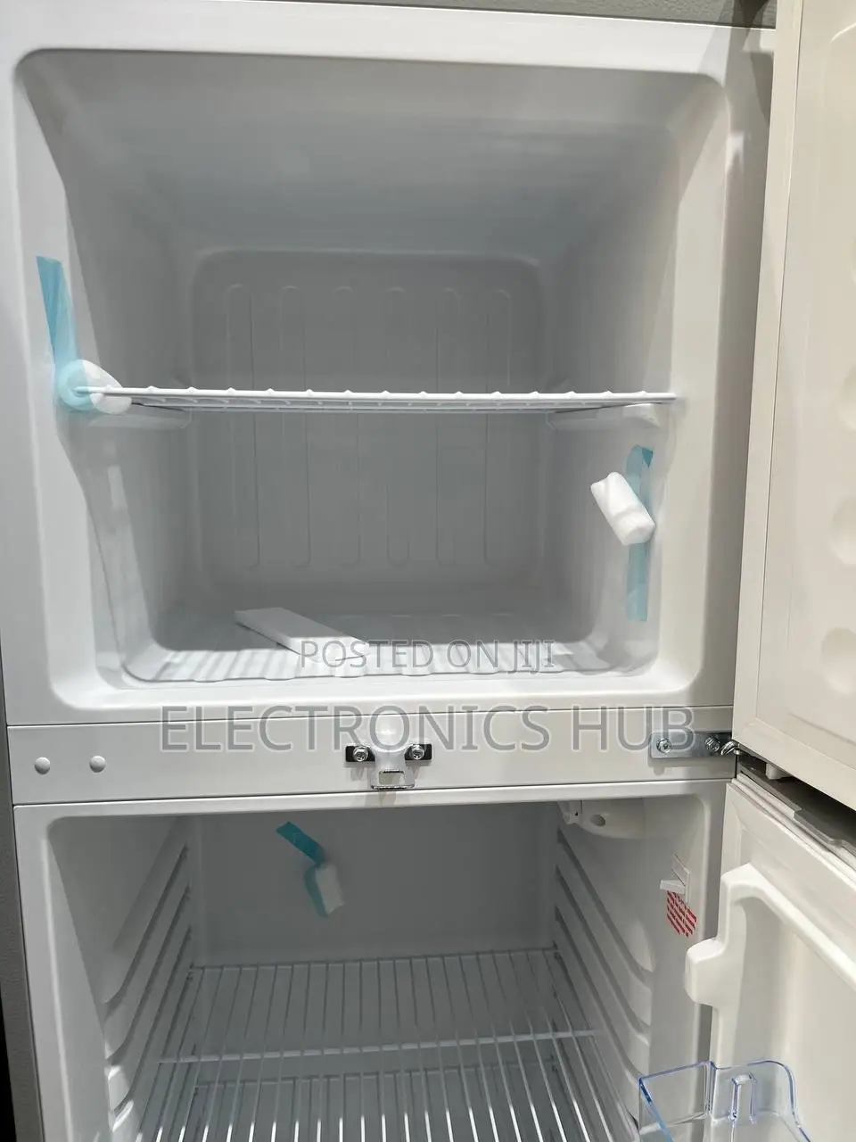 Delta 400 Refrigerator