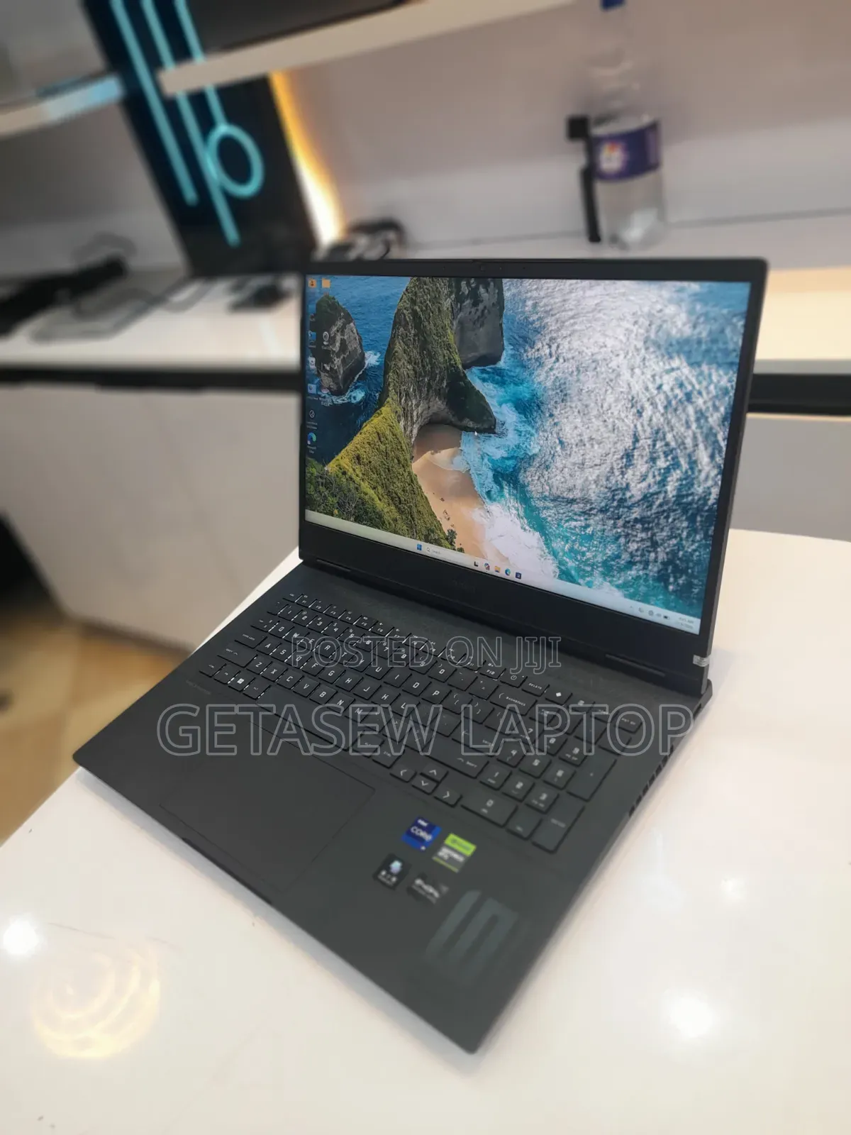 New Laptop HP Omen 16 16GB Intel Core i9 SSD 1T
