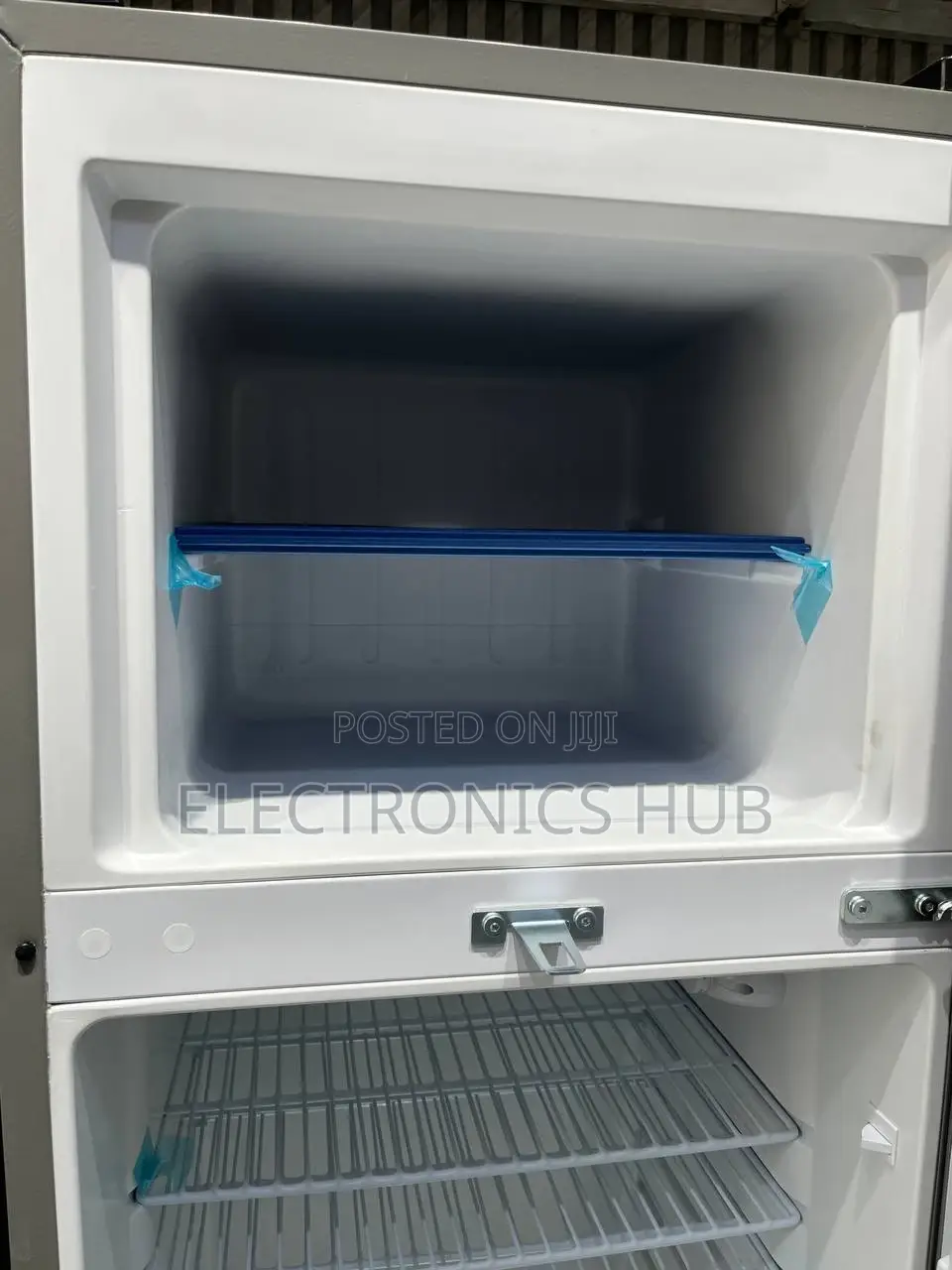 Cool 410 Refrigerator
