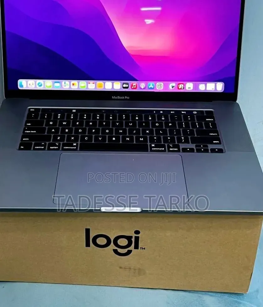 New Laptop Apple MacBook Pro 2019 32GB Intel Core i9 SSD 512GB