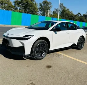 Toyota bZ3 2024 White